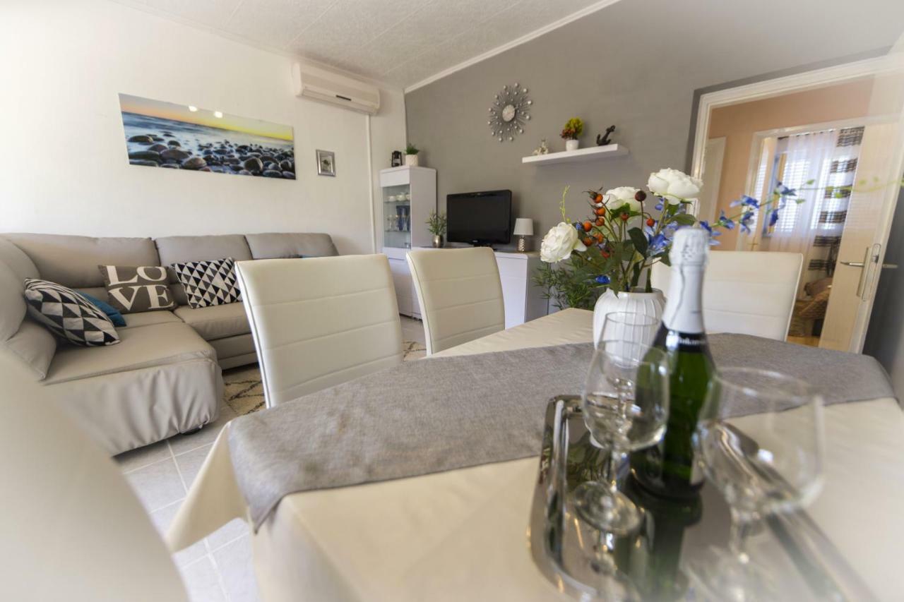Apartment Palma Sali Eksteriør bilde